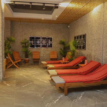 Lion Hotel Didim Bagian luar foto